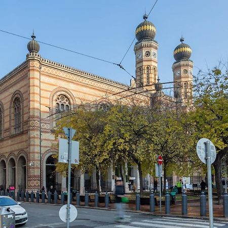 Super Central Super Small Budapest Kültér fotó