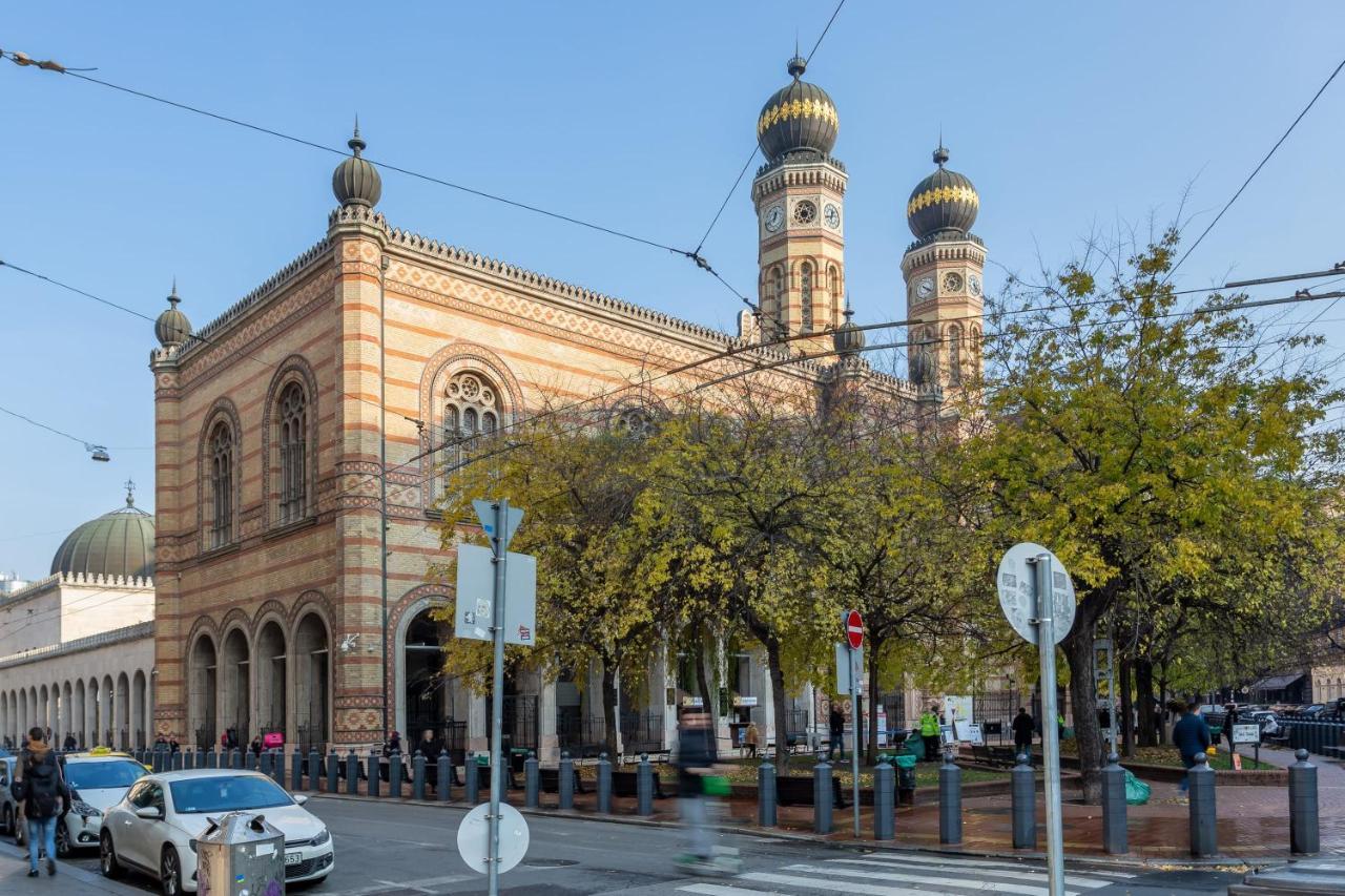 Super Central Super Small Budapest Kültér fotó